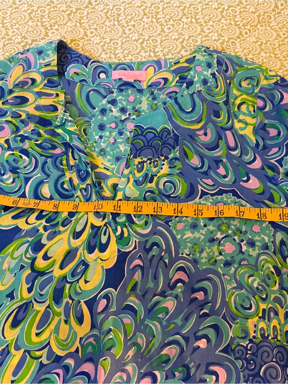 Lilly Pulitzer Amelia Island Lilly Lagoon Tunic in gorgeous blue & green - Picture 7 of 7